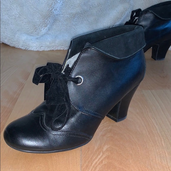 Black Hush Puppies Ankle Booties - Picture 2 of 5